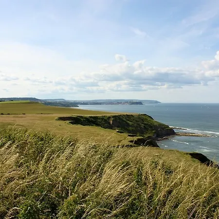 Crows Nest Caravan Park
