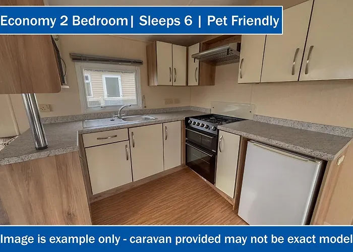 鸦巢大篷车旅店 4*