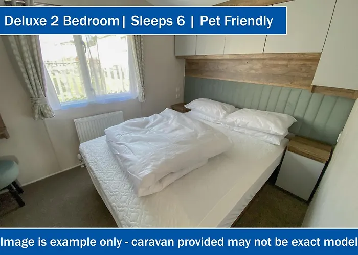 假日公园 鸦巢大篷车旅店