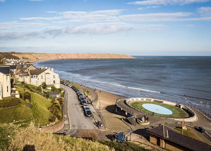 假日公园 鸦巢大篷车旅店 法利